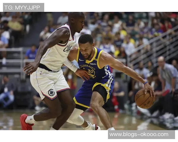 勇士与快船激战13日精彩录像回放全程回顾与分析